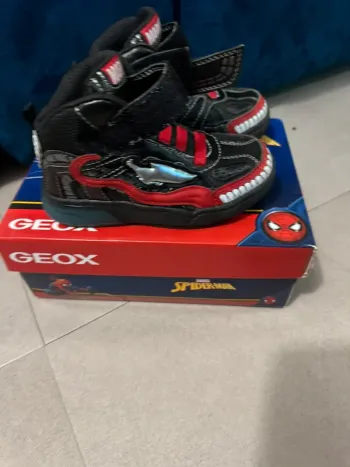 Baskets geox lumière 27