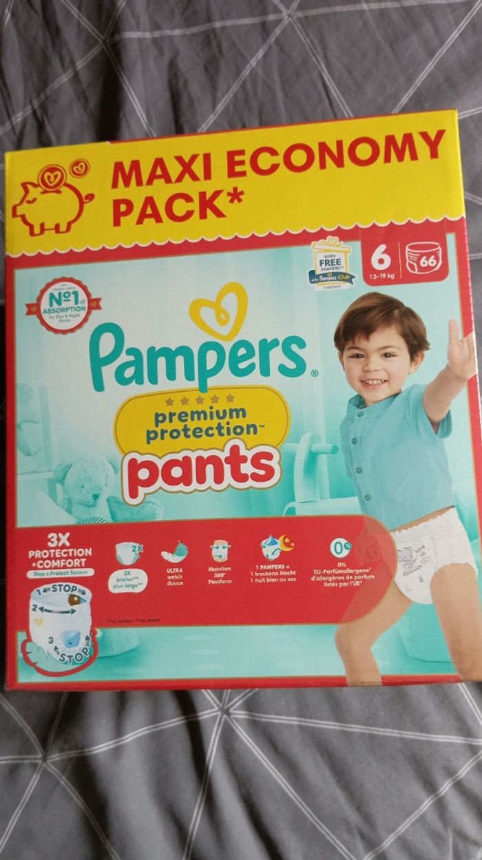 Maxi pack Pampers premium protection pants  taille 6 neuf jamais ouvert
