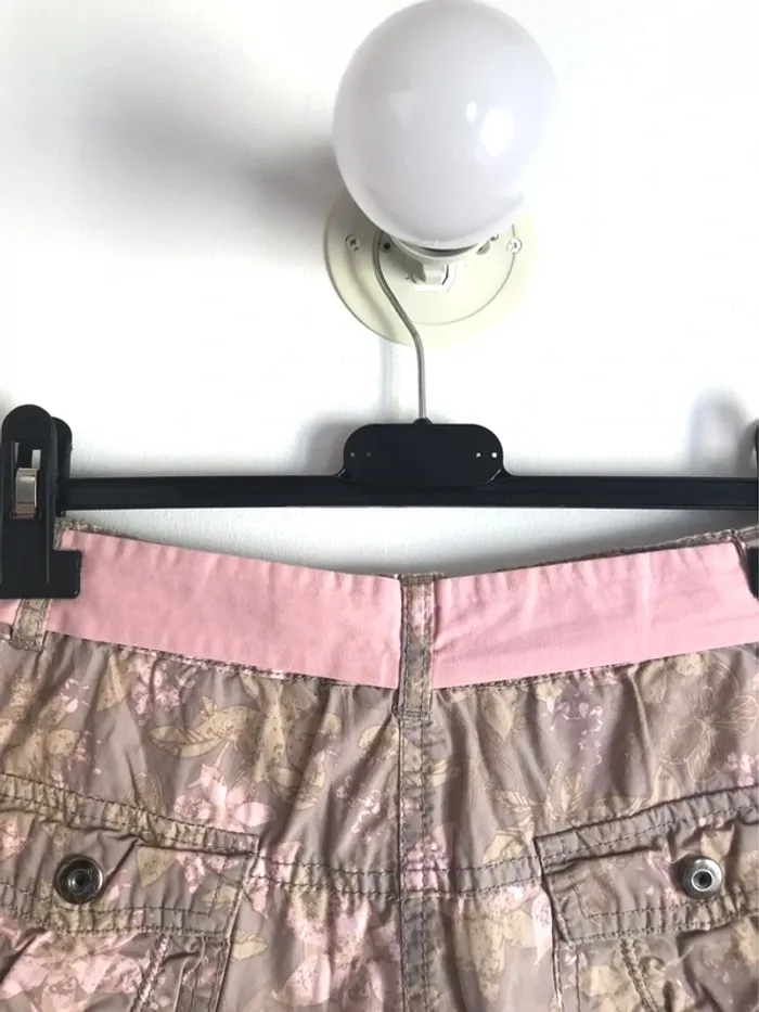 Short imprimé fleuri kaki et rose 10 ans - photo numéro 9
