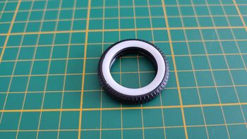 Pneu seul pièce miniature Solido Ford V8 1936 citerne California oïl 1/19 1/19e 1/19ème #C65