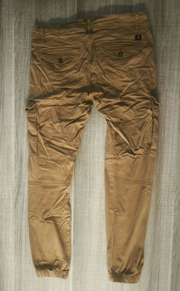 Pantalon cargo - photo numéro 2