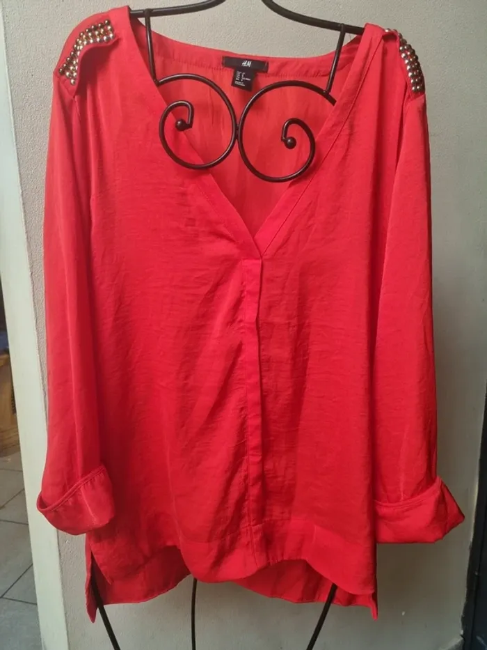 Blouse rouge longues manches
