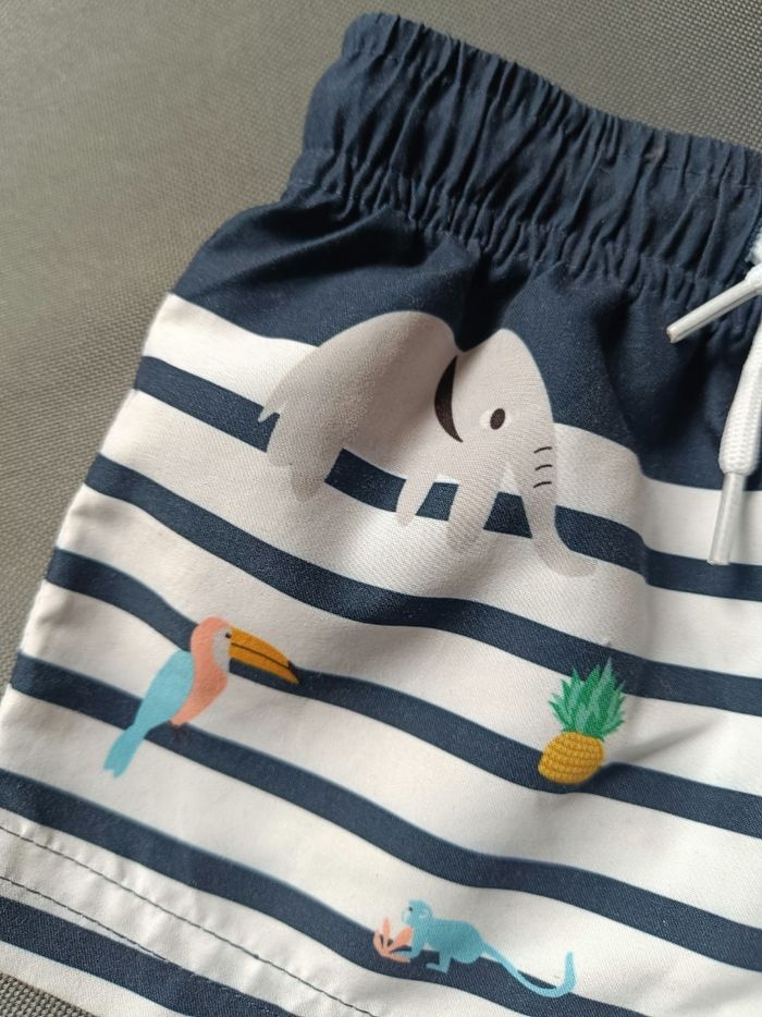 Short de bain neuf 🦕 Taille 12 mois - photo numéro 4