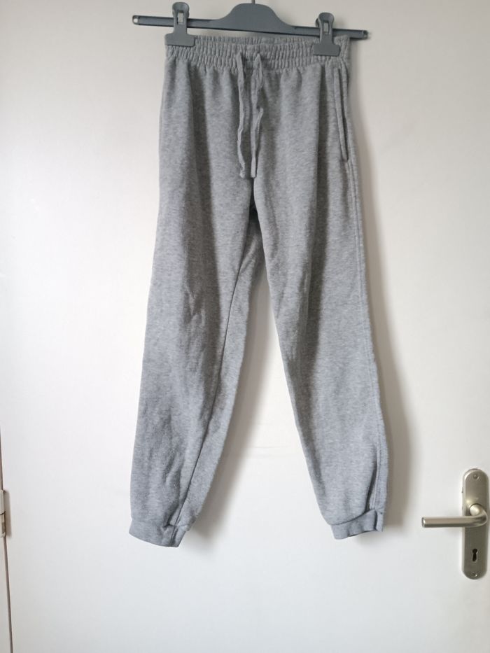 Pantalon jogging fille zeeman 9-10ans