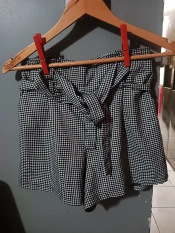 Short hiver à carreaux