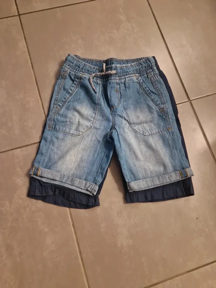 2 shorts en taille 8-10 ans - photo numéro 6