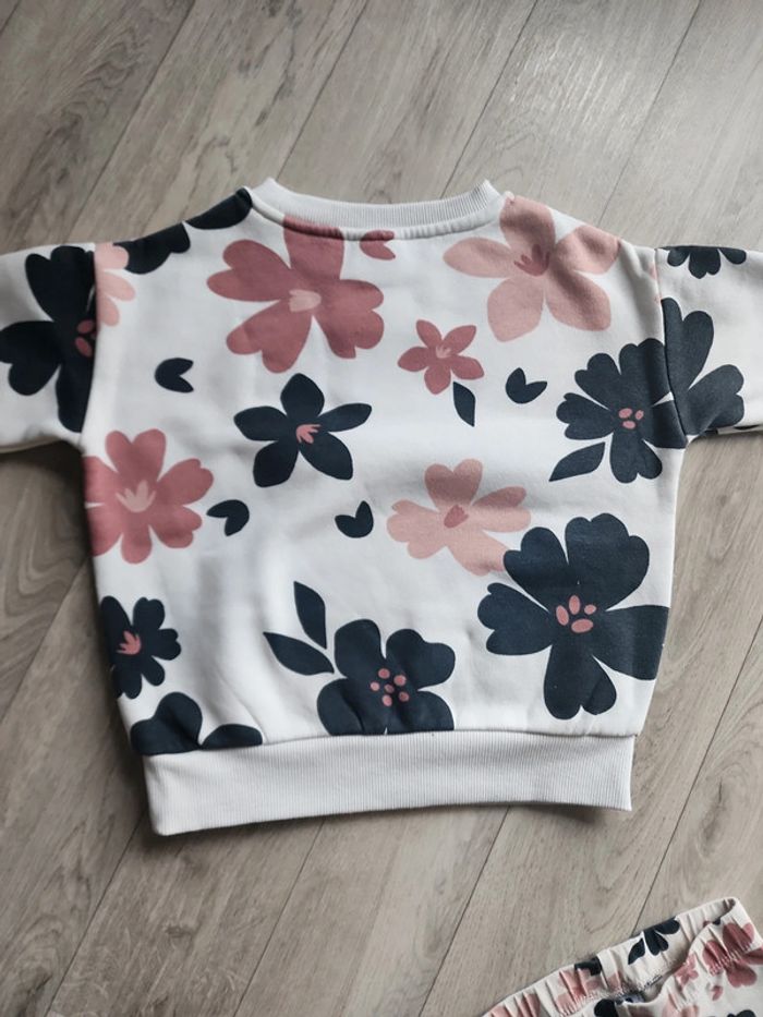 Ensemble legging sweat shirt fleuris 2/3ans - photo numéro 12