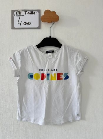 Tee shirt manches courtes - taille 4 ans 🌸
