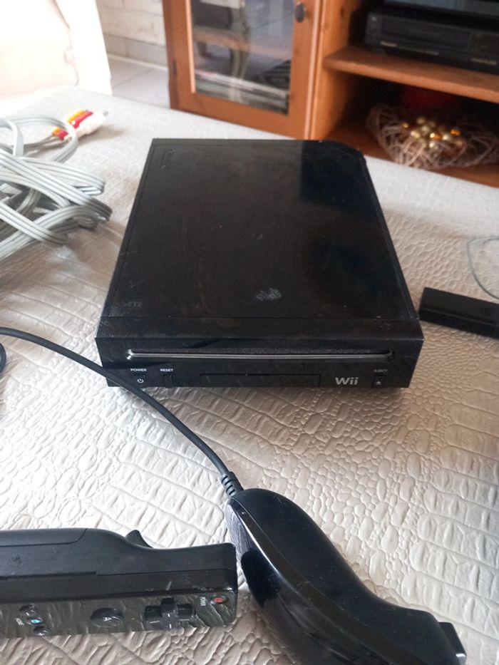 Console wii noir - photo numéro 4