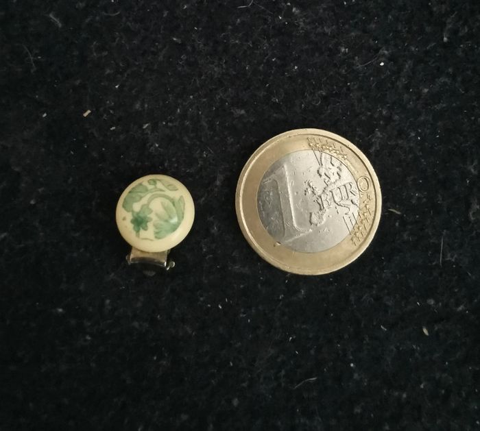 Petits clips vintage ronds - photo numéro 3