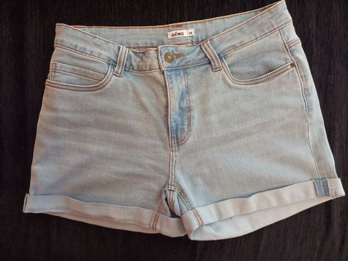 SHORT EN JEAN'S