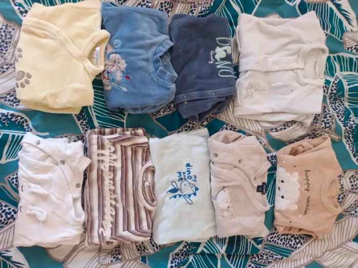 Le pyjama enfant taille 0