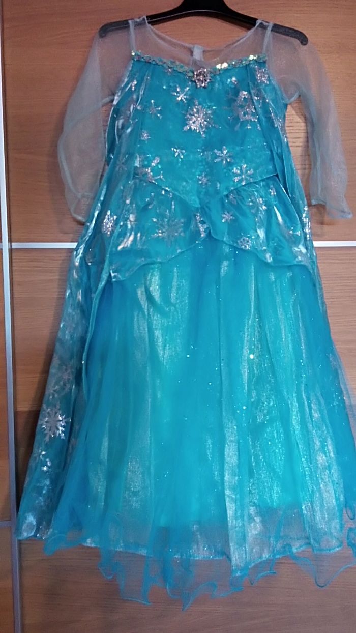 Robe reine des neige - photo numéro 2