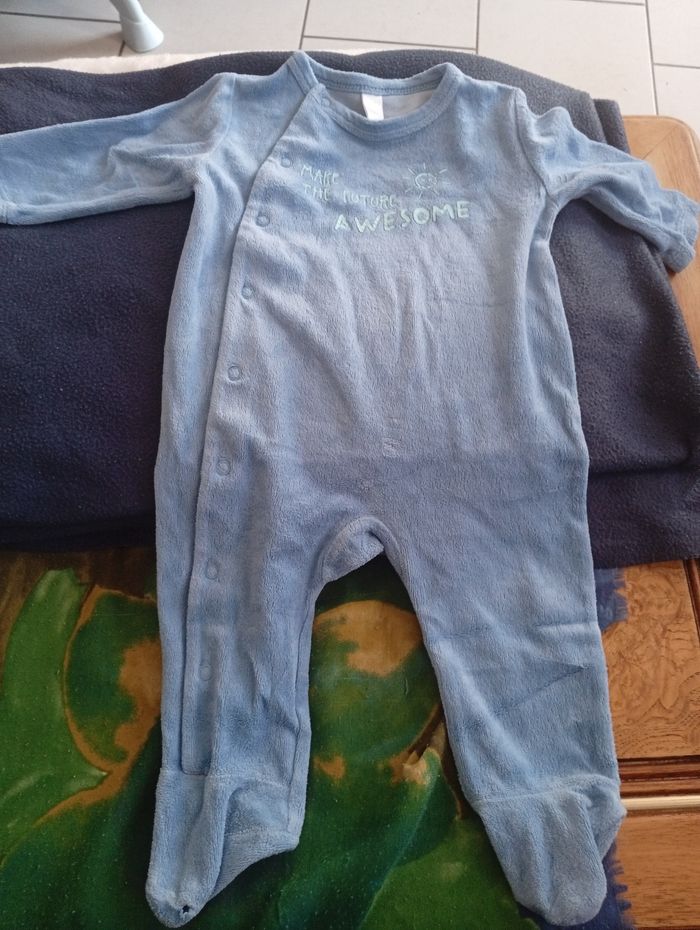 Lot vêtements bébé garçon 6 mois - photo numéro 3