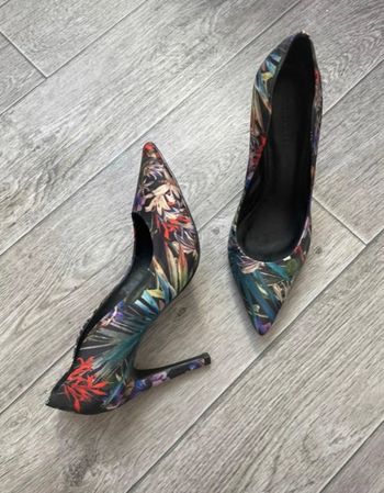 Escarpins Minelli 37 neuf avec étiquettes