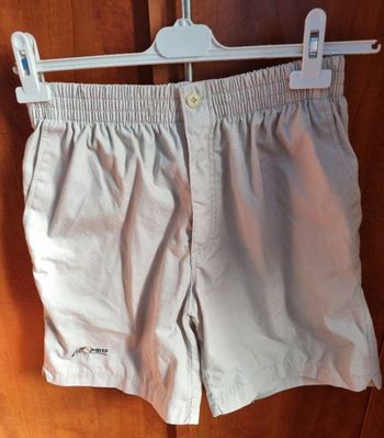 Short crème taille 4