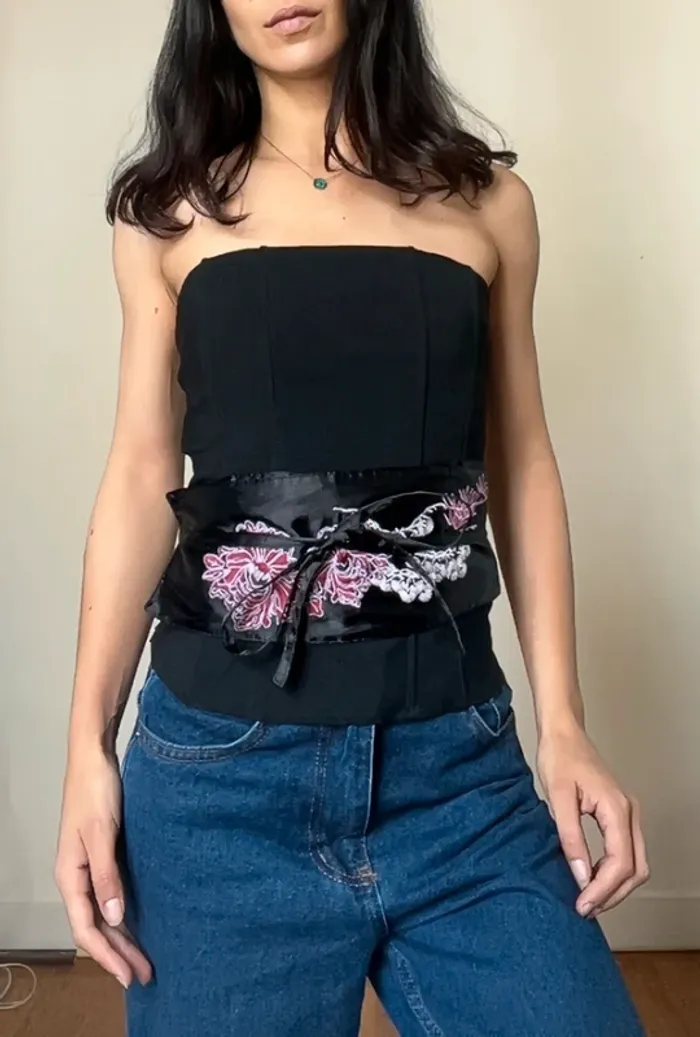 Magnifique haut corset noir imprimé chinois
