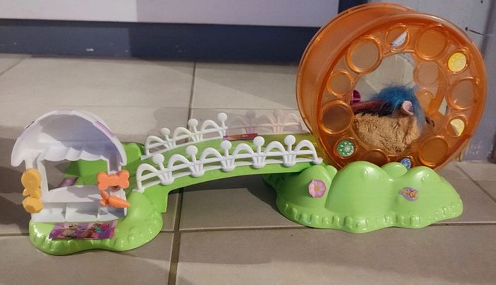 Grande roue fête foraine Furry Frenzies/Zhu-zhu pets - photo numéro 2