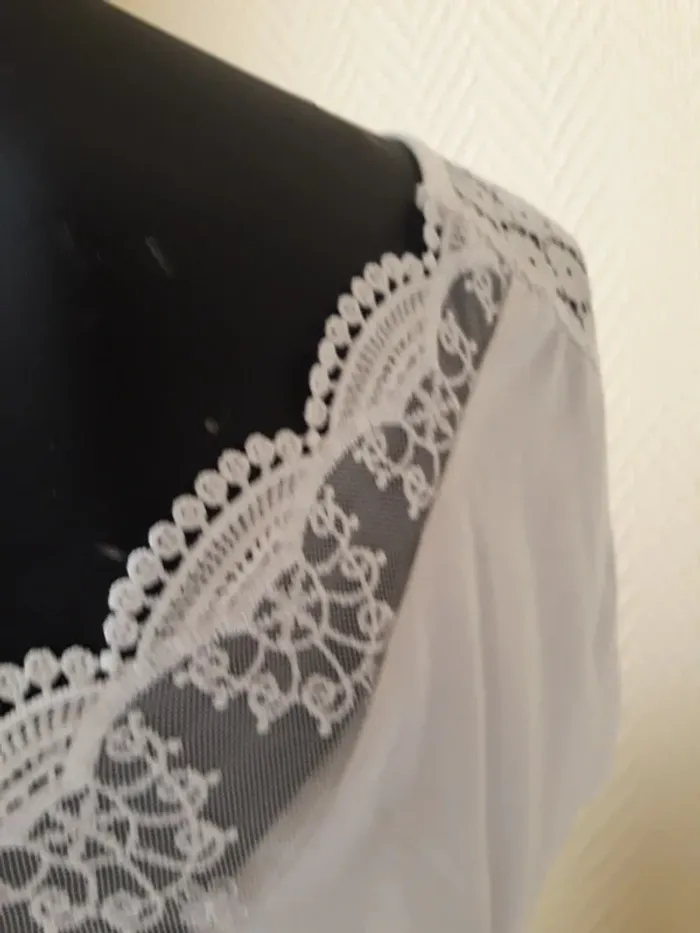 Débardeur blanc / dos en dentelle taille 38 / Shein - photo numéro 8
