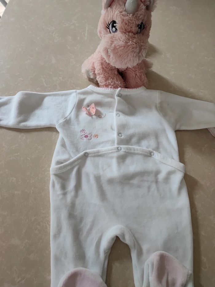 Adorable pyjama 🍭 3 mois - photo numéro 5