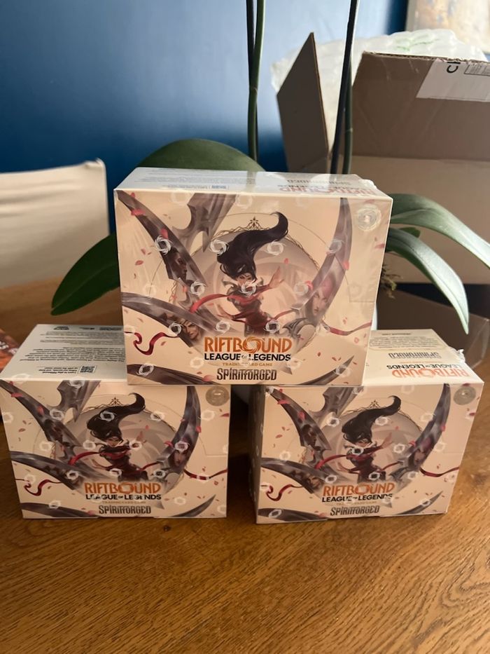 Display League of Legends Riftbound Spiritforged