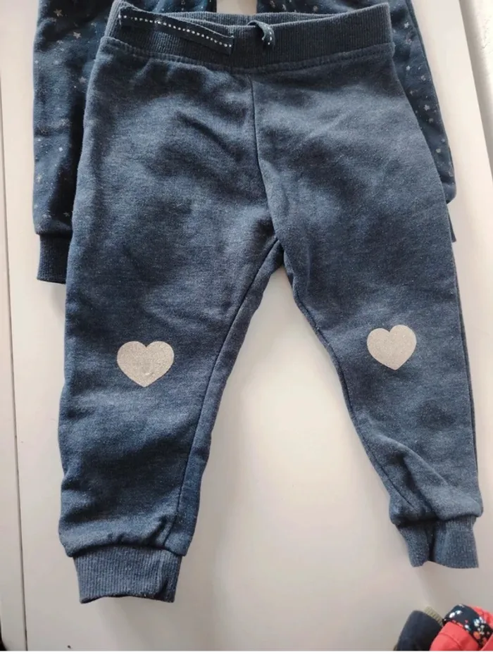 Lot de 2 pantalons 12**18 mois 86 cm - photo numéro 2