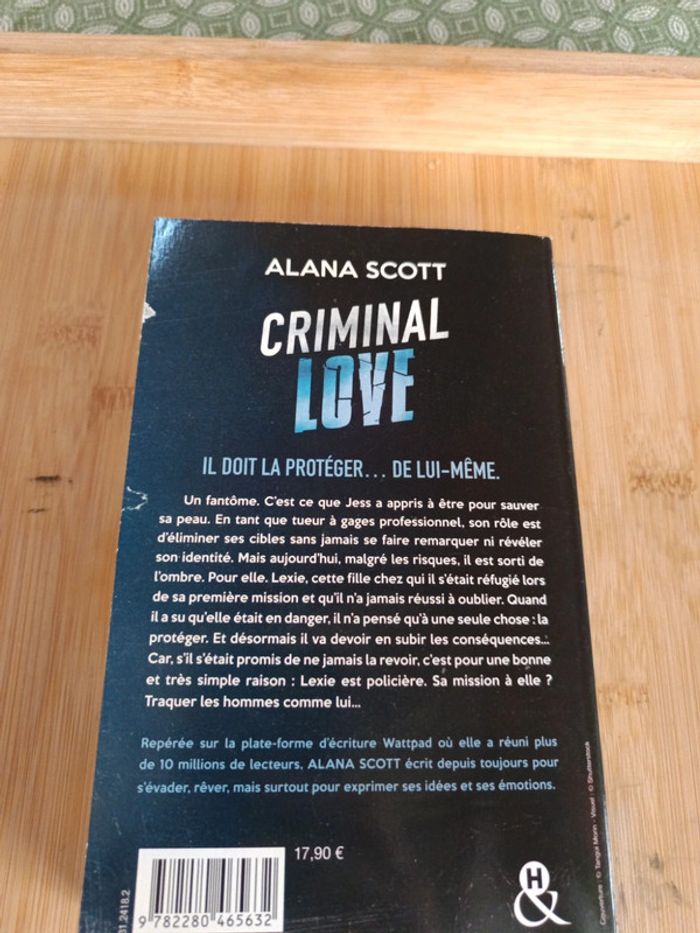 Livre Criminal love ( new Adult) - photo numéro 4