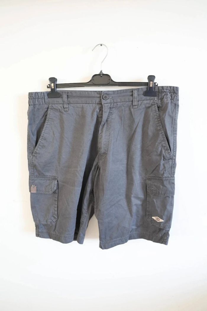 C54 short gris Umbro 44