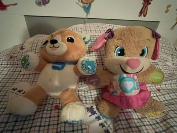 Lot peluches éducatives dont 1 neuve (nougat vtech)