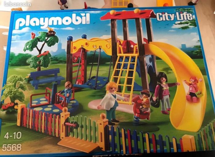 Playmobil 5568 - square avec enfants - photo numéro 6