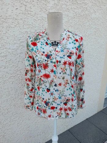 Chemisier blouse fluide blanches motifs fleurs🥀 t.S