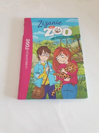Livre Bibliothèque rose Zizanie au Zoo