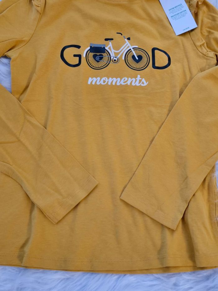 Neuf (non porté) 🏷🌺⚘️teeshirt ML  10 ans fille 🩷🩷🩷🩷 - photo numéro 2