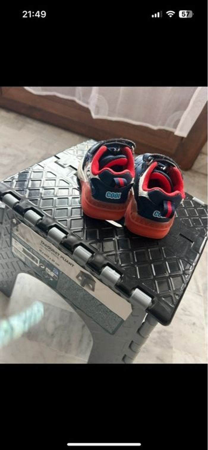Chaussure patpatrouille lumineuse taille 21 - photo numéro 1