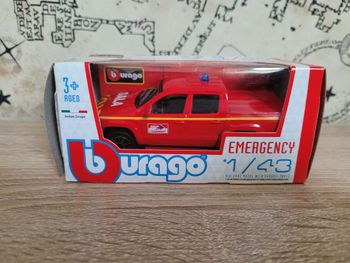 Véhicule pompiers Bburago 