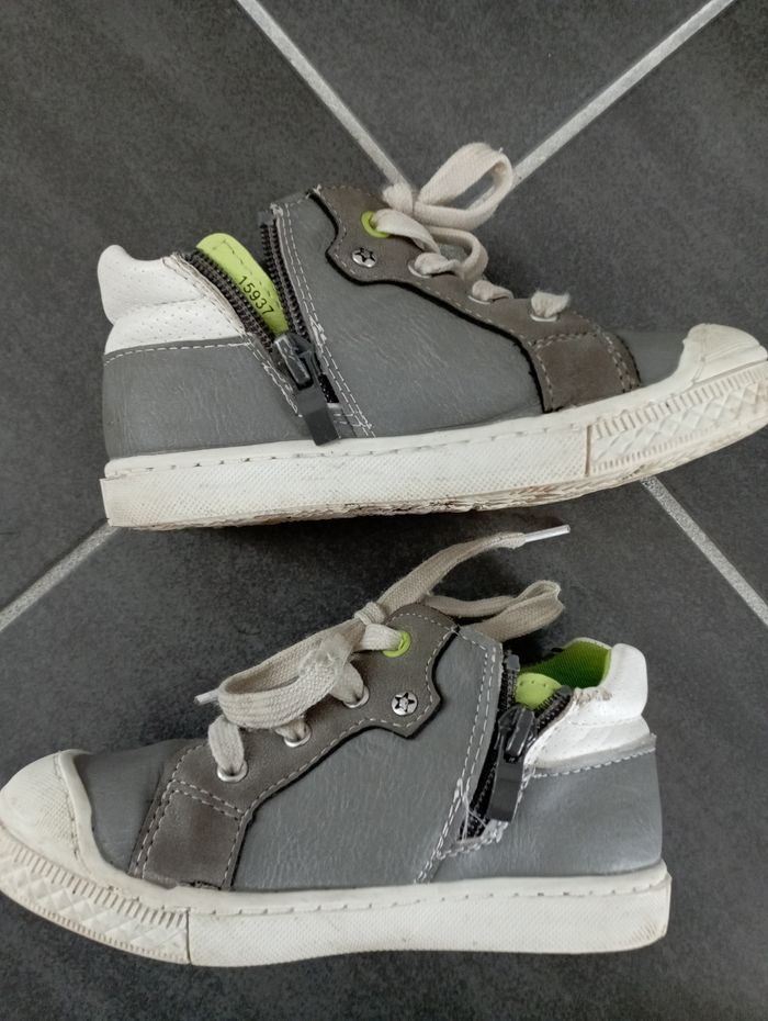 Paire de basket taille 27 - photo numéro 9