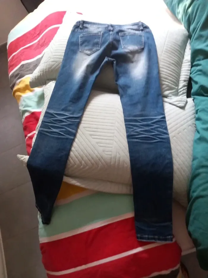 Jean effet usé - photo numéro 6