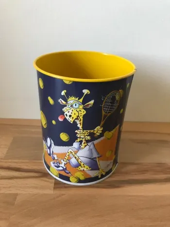 pot à crayon  stylo en métal 11 cm de haut et 8,5 cm de diamètre  mivat dessins giraphes