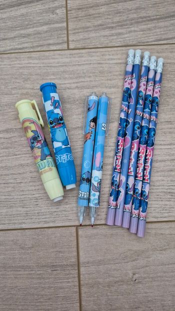 Crayons Stitch 