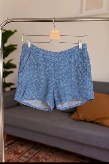 Short fluide Esmara bleu à motifs – Taille 48