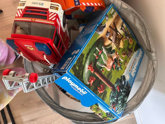 Gros lot de playmobil - photo numéro 2