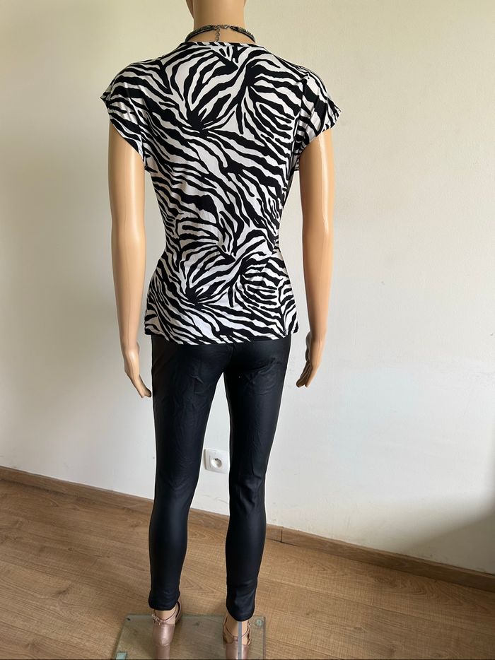 Blouse noire et blanche à manches courtes Morgan taille S TBE - photo numéro 6