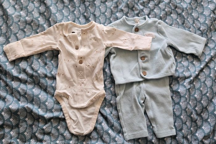 Ensemble pantalon body et veste nid d'abeille - photo numéro 1