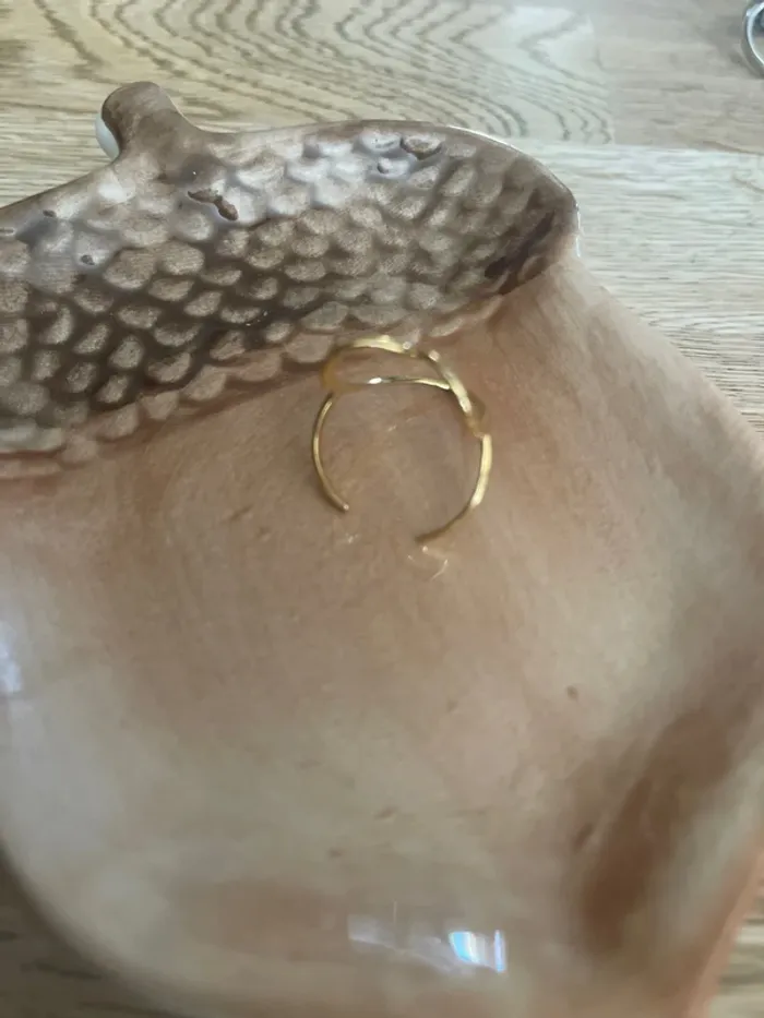 Bague ajustable en acier dorée - photo numéro 3