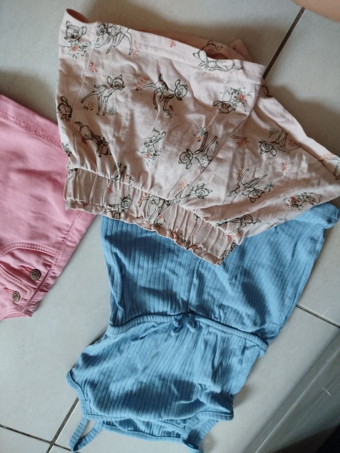Lot de vêtements fille 12 mois - photo numéro 2