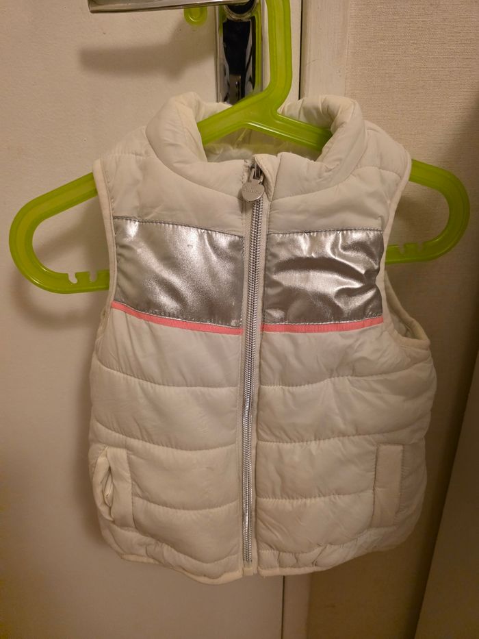 Vend de vêtements bébé fille 18 mois - photo numéro 9