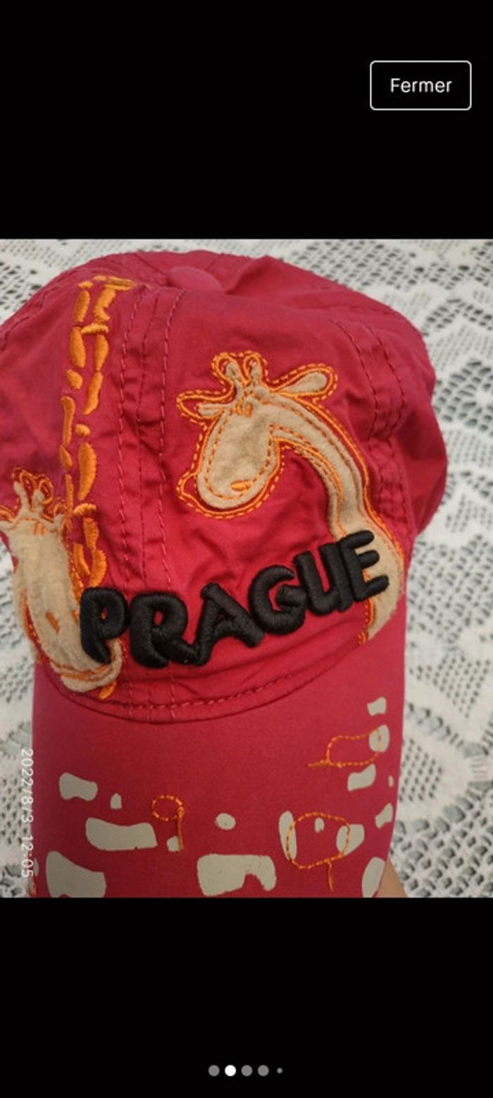 🧢 Casquette rouge mixte Taille 54cm "Prague" "Souvenir World" - photo numéro 2