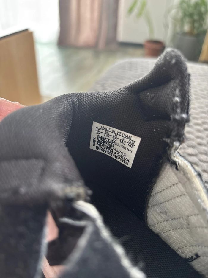 Baskets adidas montantes 25 - photo numéro 7