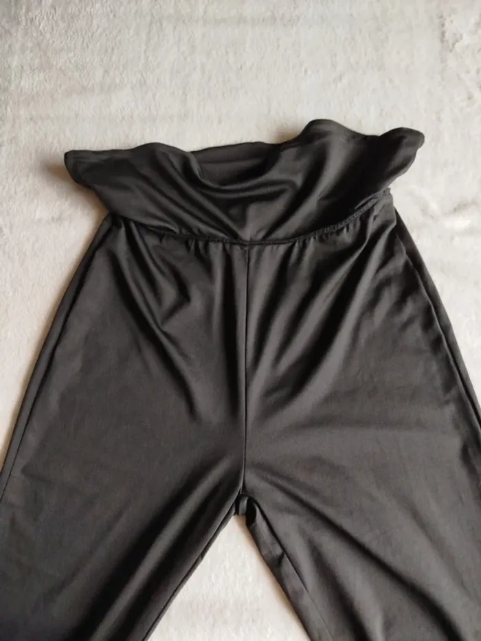 Pantalon fluide jambes évasées taille M - photo numéro 3