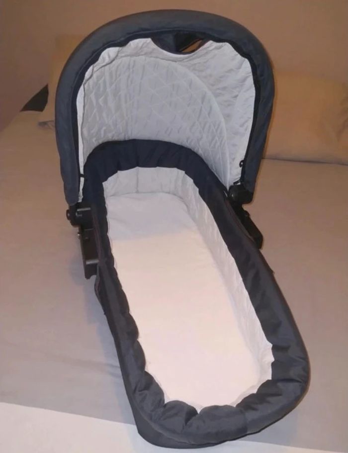 Nacelle de landeau premier âge - photo numéro 2